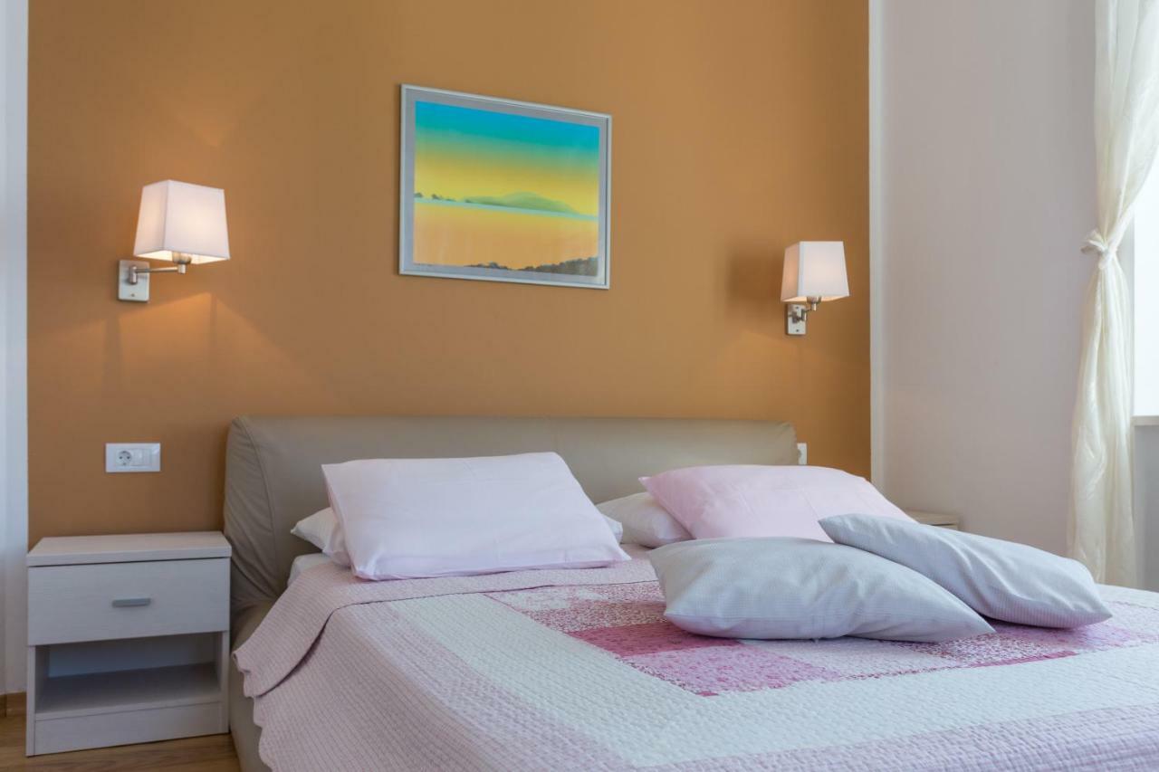 Victoria 2 Apartman *